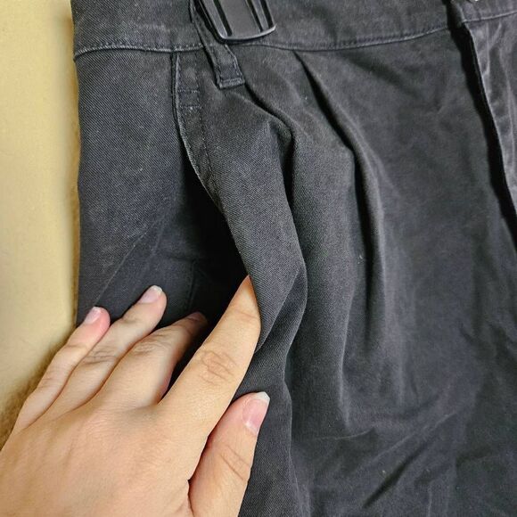 ASOS Chino Shorts  - Picture 5 of 8